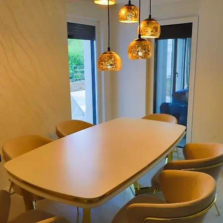 펜션 Casa Dellˇ