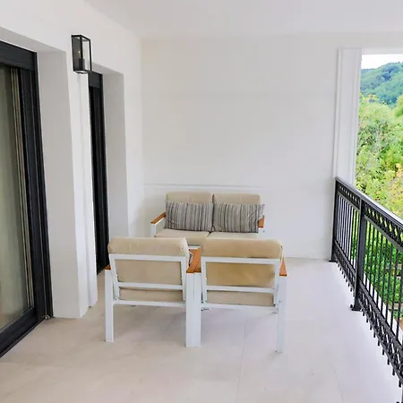 Casa Dellˇ 펜션 Bihać